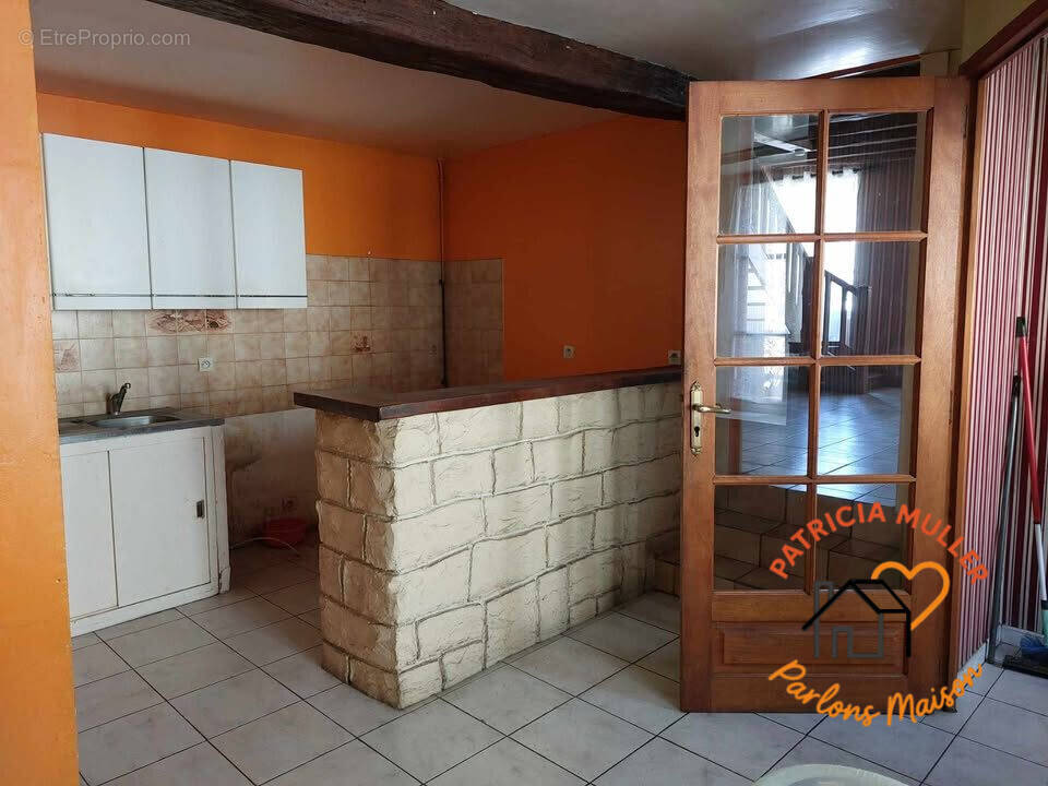 Maison 94 m² à Bogny-Sur-Meuse  - photo 3