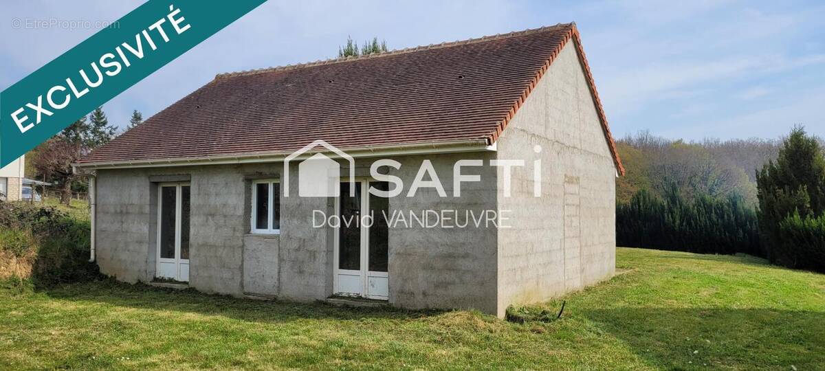 Photo 1 - Maison à LE PONT-CHRETIEN-CHABENET