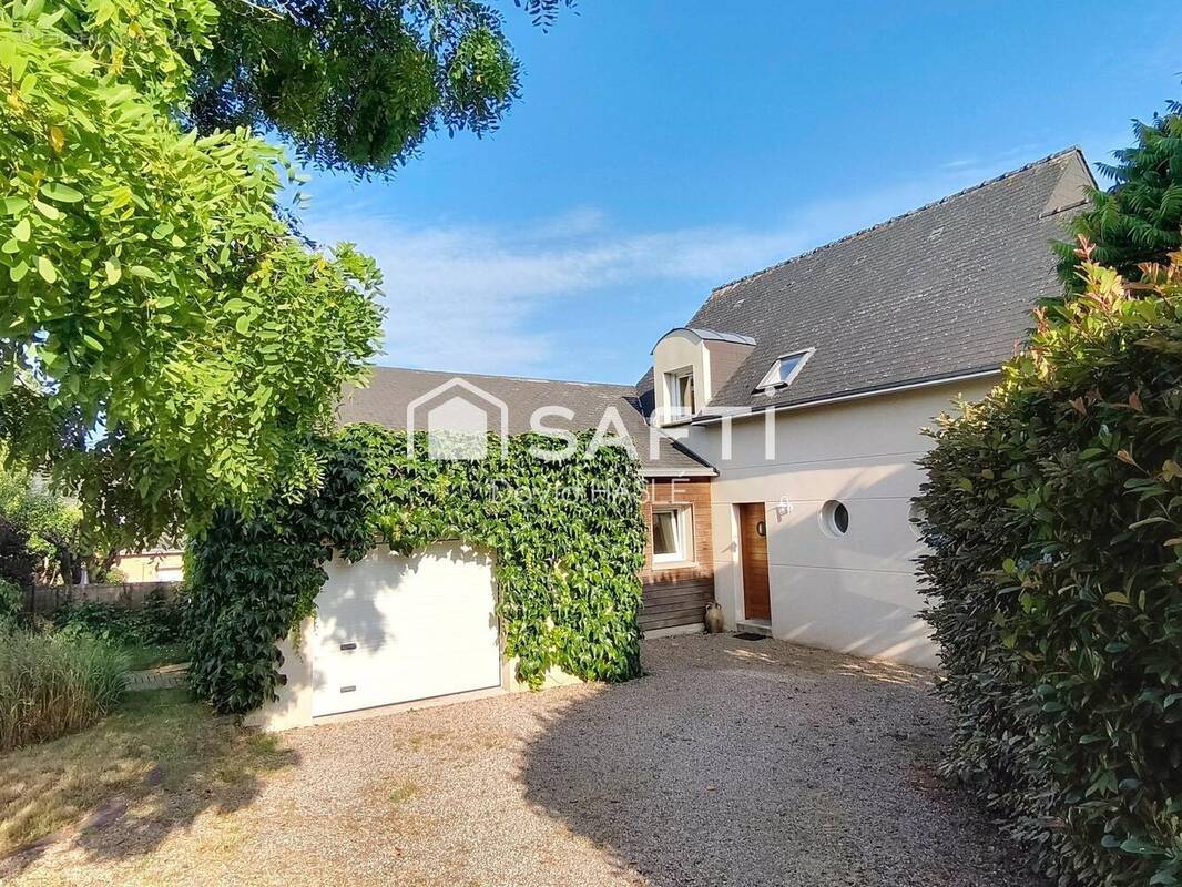 Photo 1 - Maison à SAINT-THURIAL