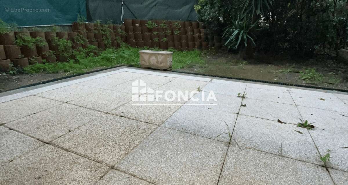 Appartement à MANDELIEU-LA-NAPOULE