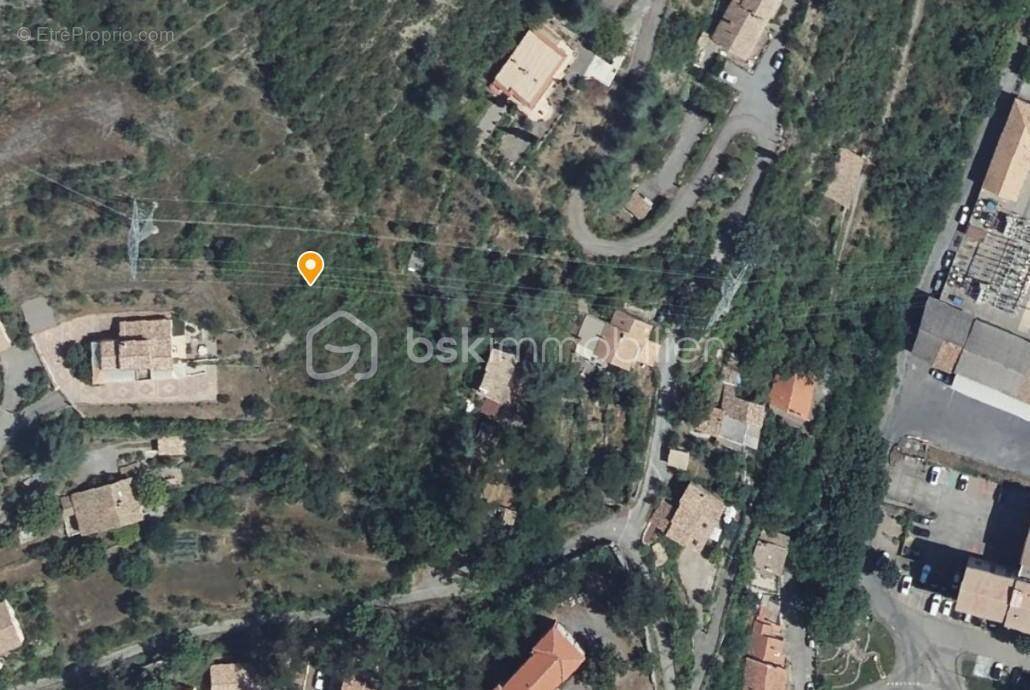 Terrain à DIGNE-LES-BAINS