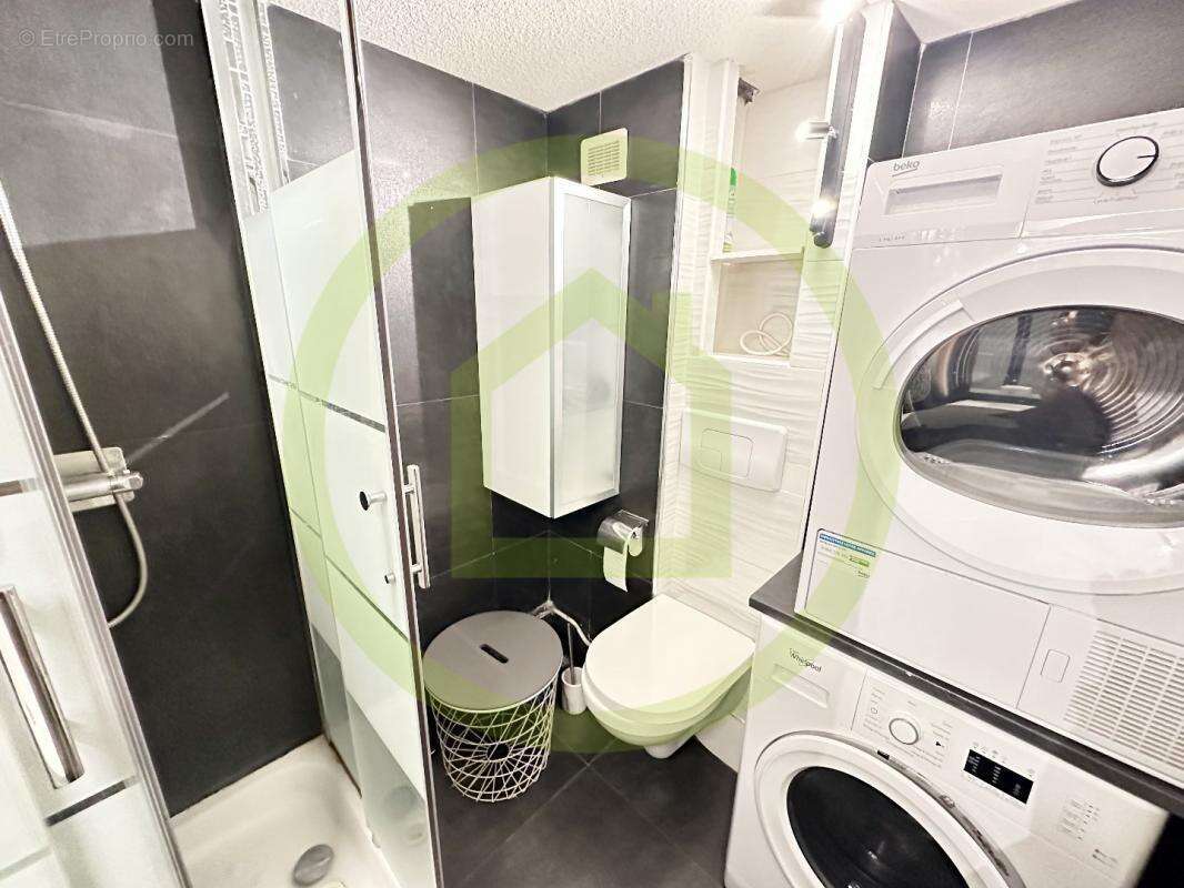 Appartement à SAINT-CYR-SUR-MER