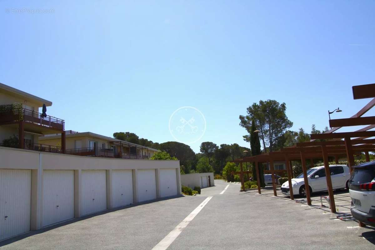 Appartement à FREJUS