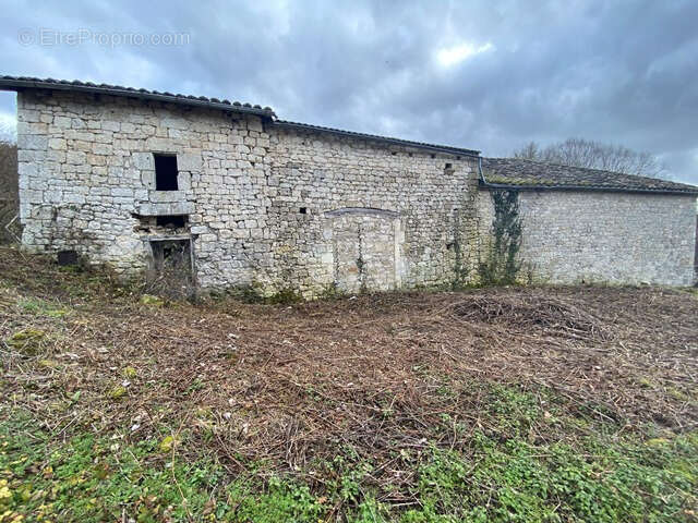 Maison à TOUFFAILLES