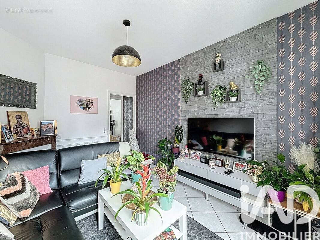 Photo 1 - Maison à FOLLAINVILLE-DENNEMONT