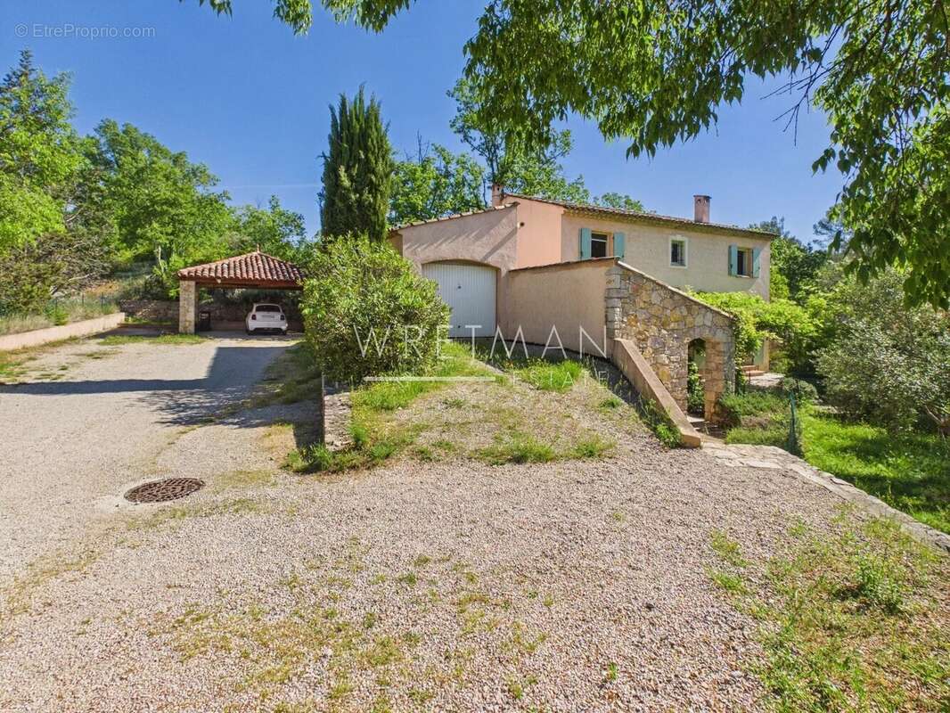 Maison à FAYENCE
