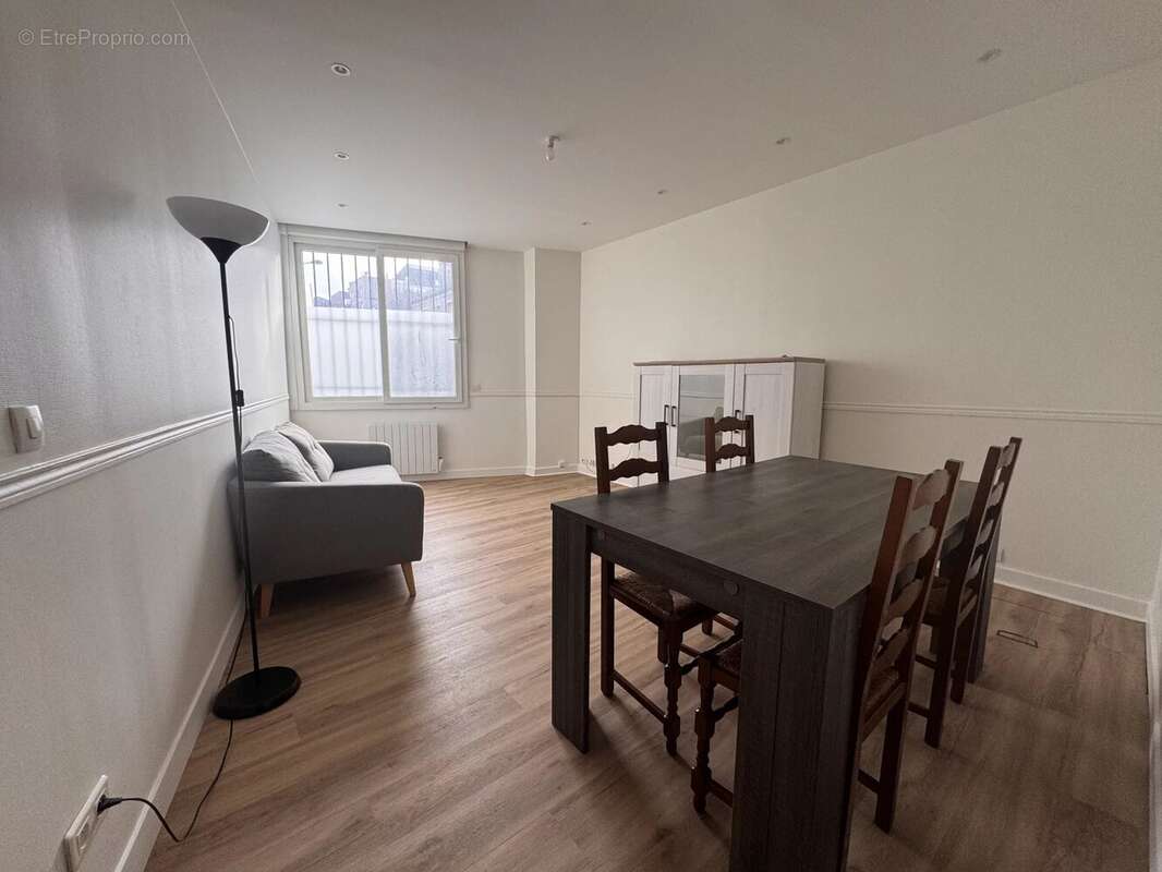 Appartement à IVRY-SUR-SEINE