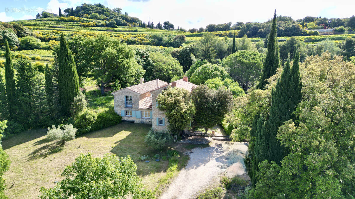 Maison à SUZETTE