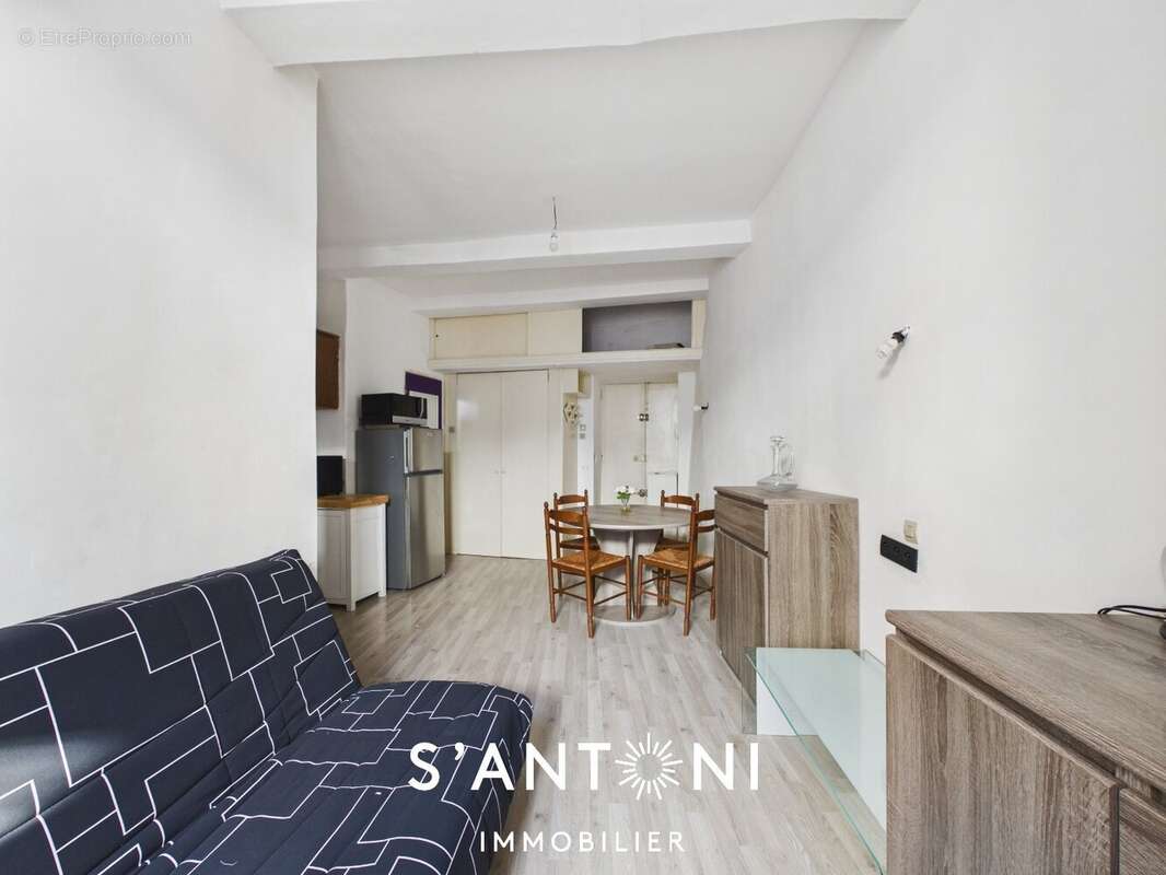Appartement à BESSAN