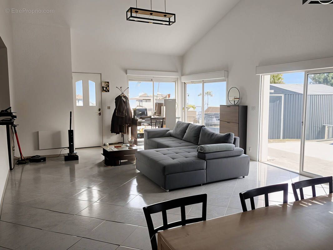 Maison à PORT-DE-BOUC