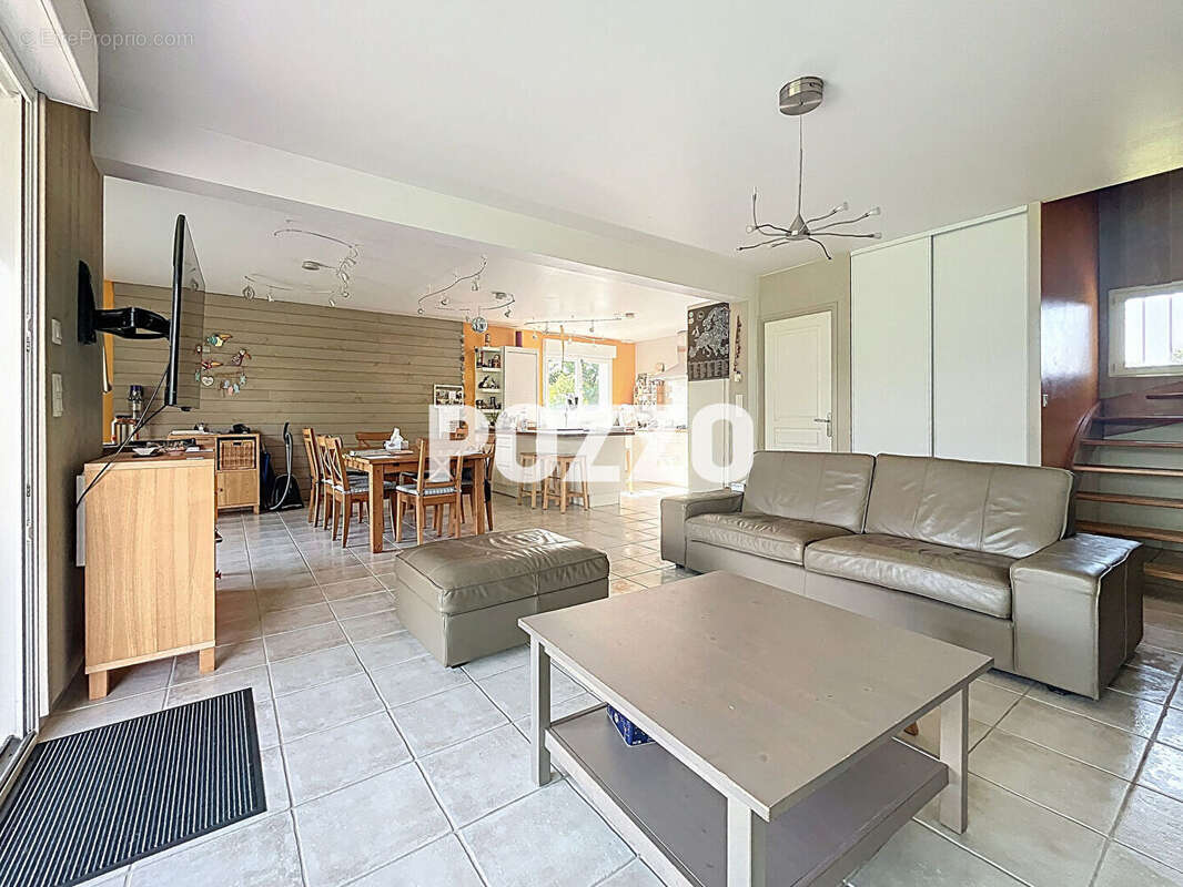 Maison à SAINT-PAIR-SUR-MER