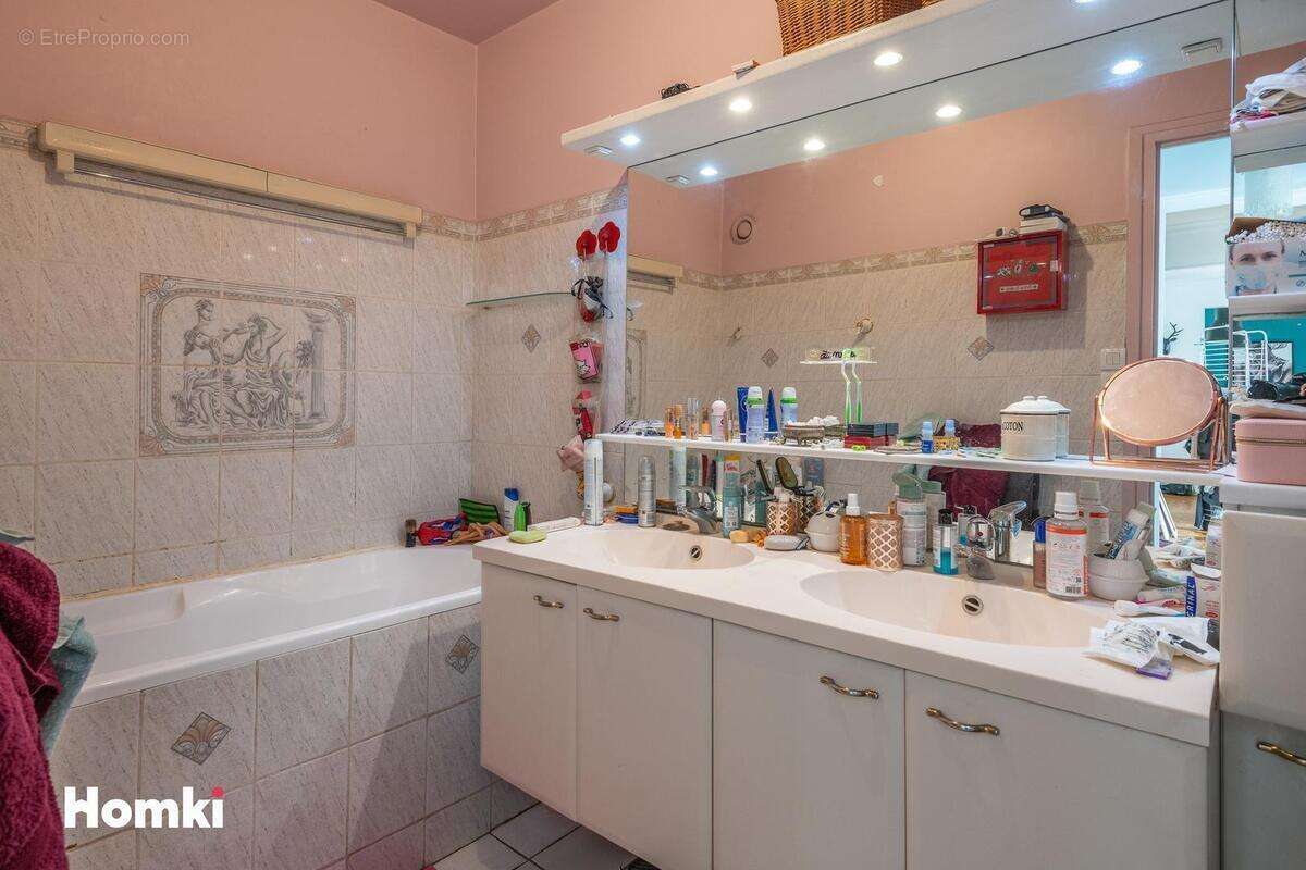 Appartement à CALUIRE-ET-CUIRE