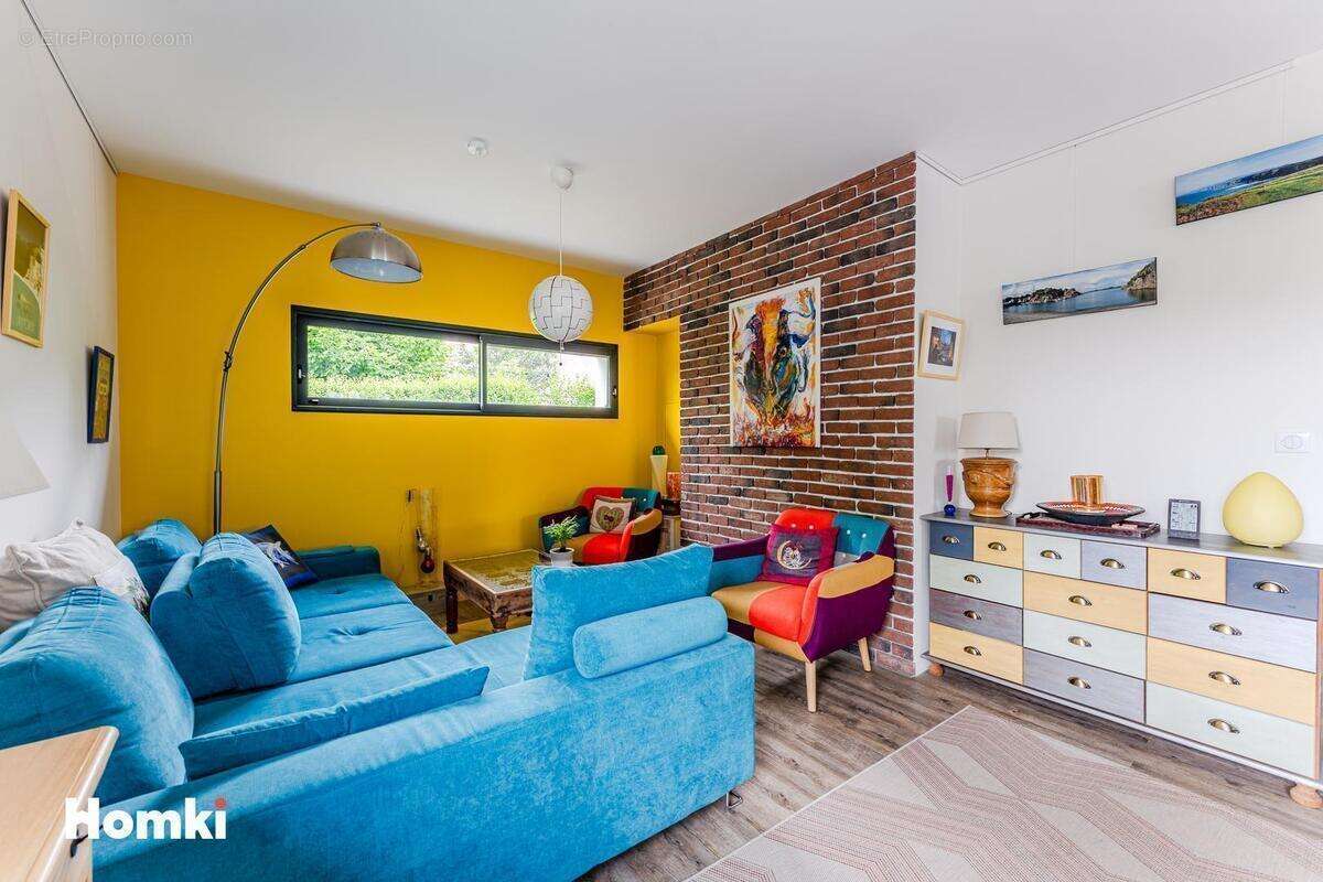 Maison à PARENTIS-EN-BORN