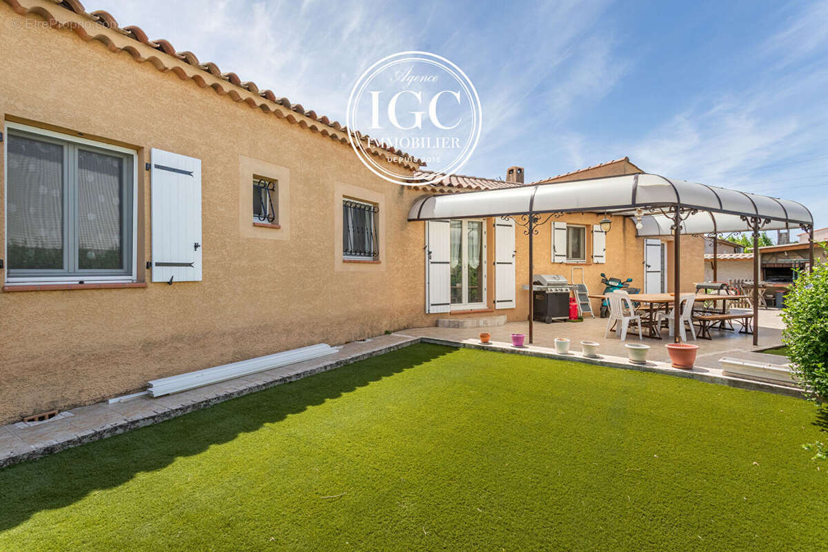Maison gignac la nerthe 5 pièce(s) - photo 17