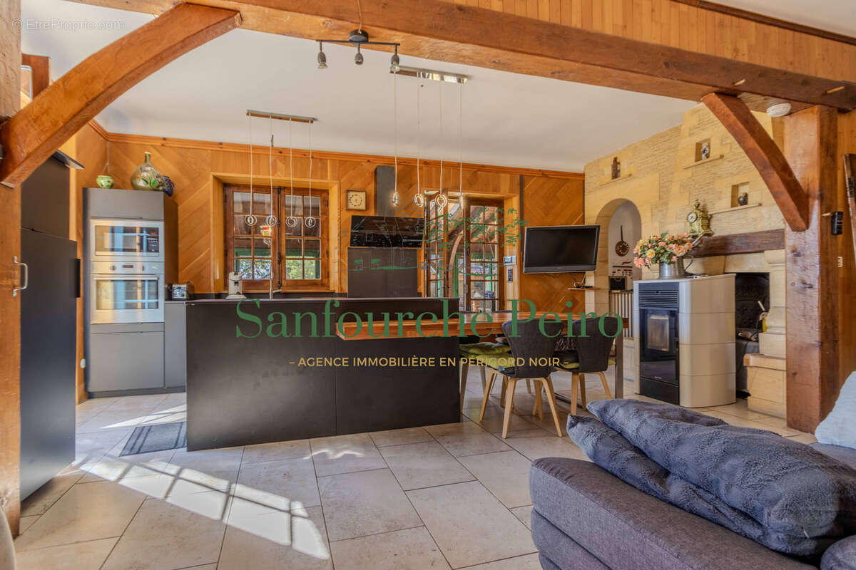 Maison à SARLAT-LA-CANEDA