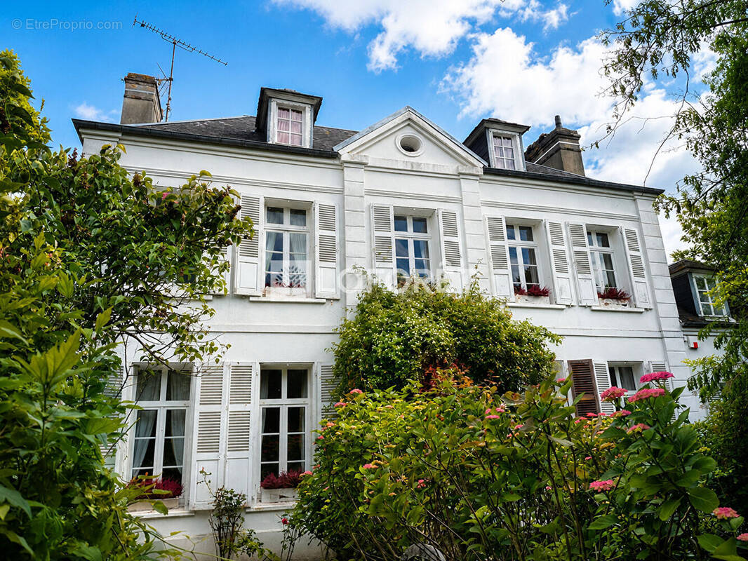 Maison à MONTREUIL