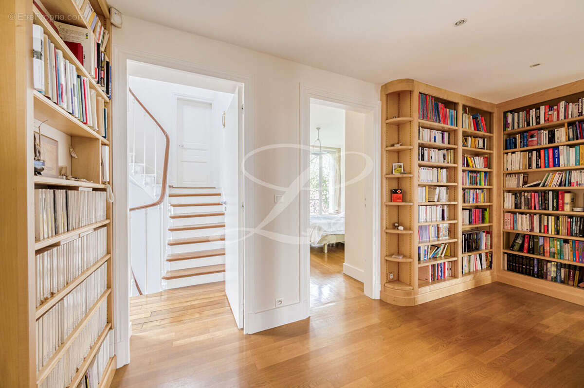 Maison à MAISONS-LAFFITTE