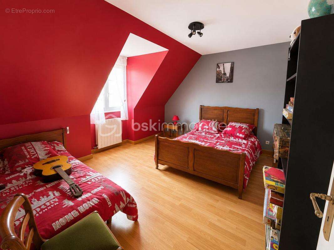 Maison familiale 149 m² - 4 chambres - Suite parentale - Garage 33 m² - DPE B - photo 9
