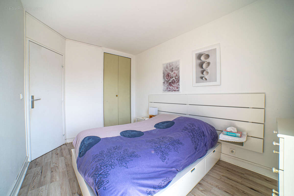 Appartement à VERNEUIL-SUR-SEINE