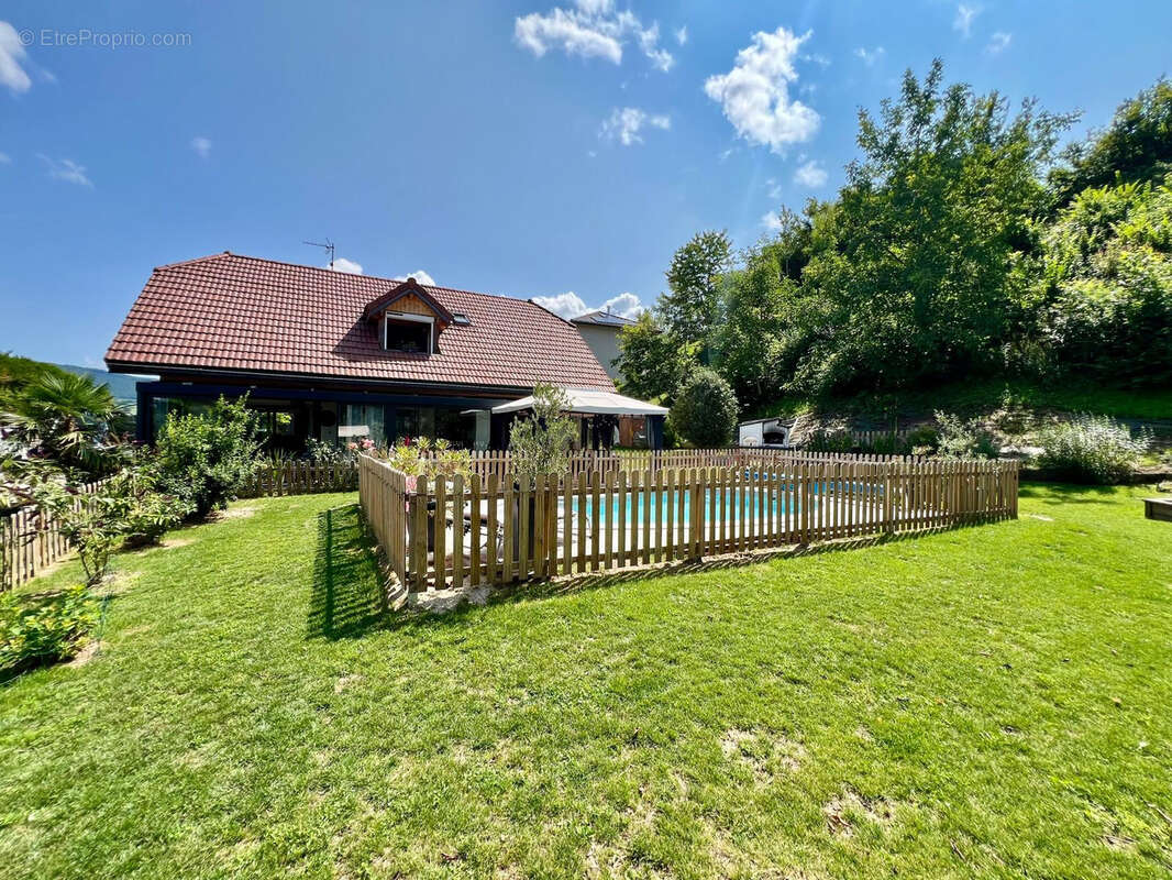 Maison de 180 m2 avec piscine - photo 31