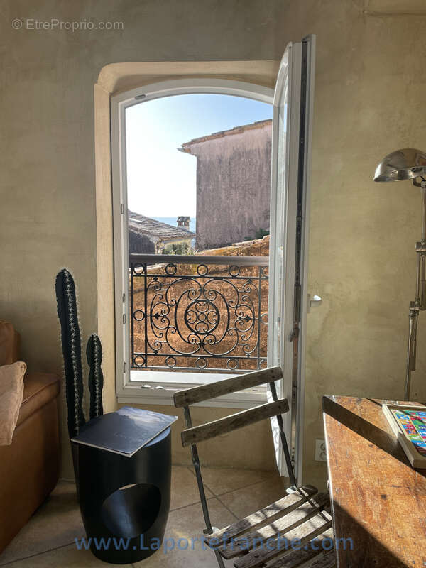 Maison à CAGNES-SUR-MER