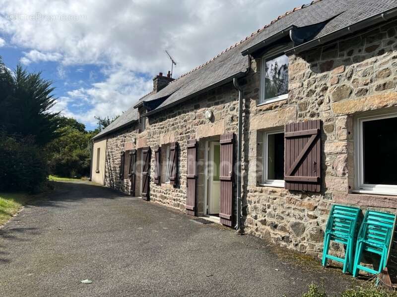 Maison longère 8 pièces à vendre PLURIEN (22) - photo 2