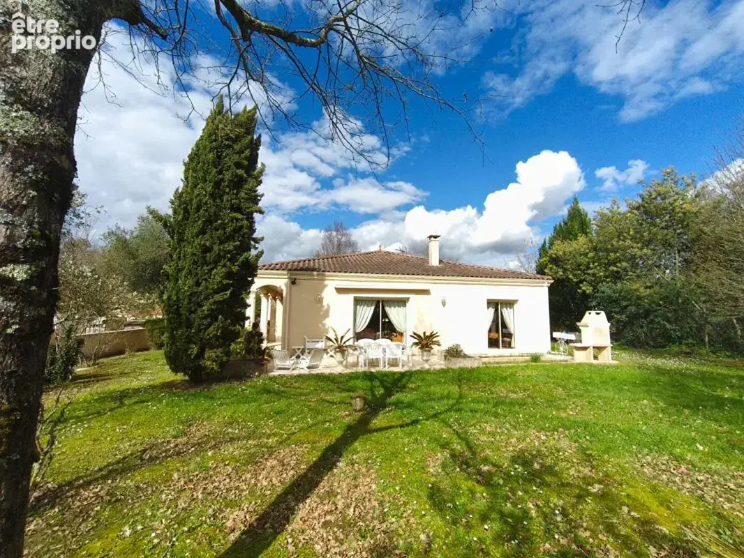 Magnifique Villa de prestige plain pied Yvrac secteur recherché - photo 4