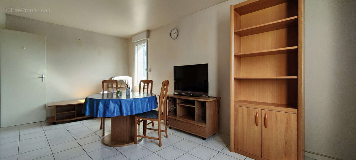 Appartement à LOUVRES