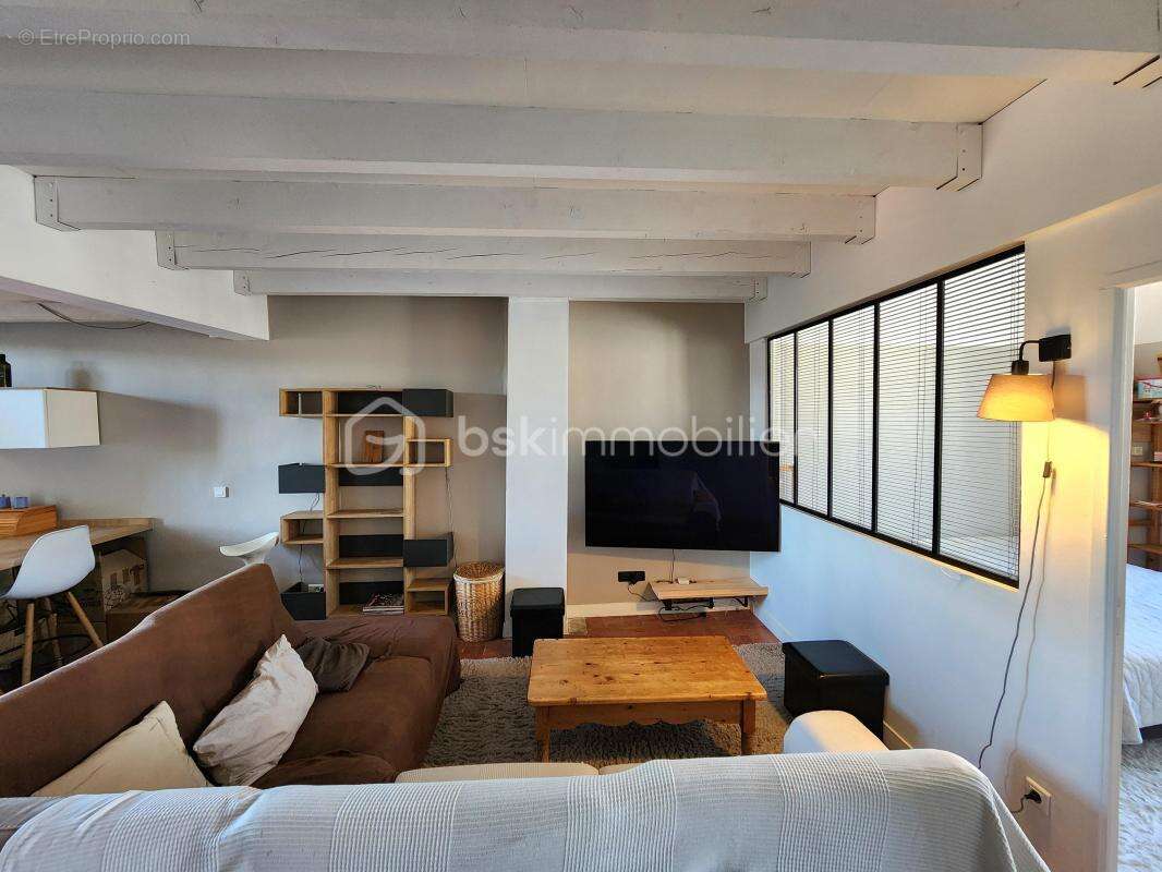 Appartement à CADENET