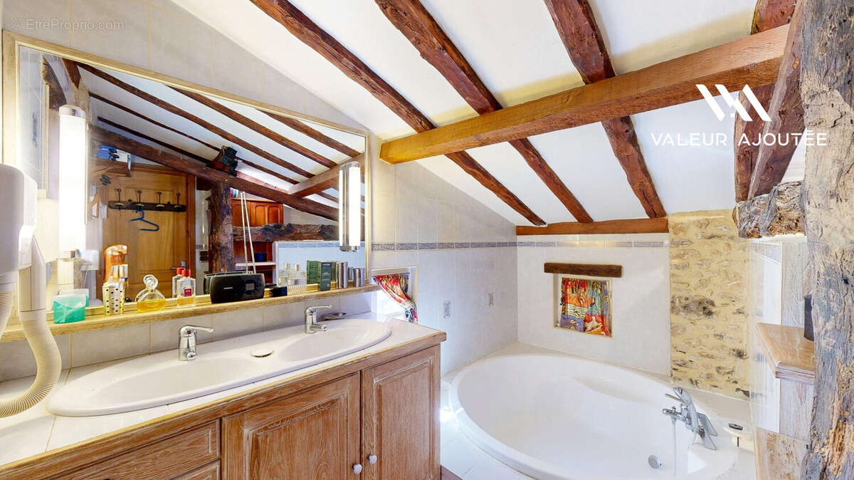 Maison à SALLES-DE-BELVES