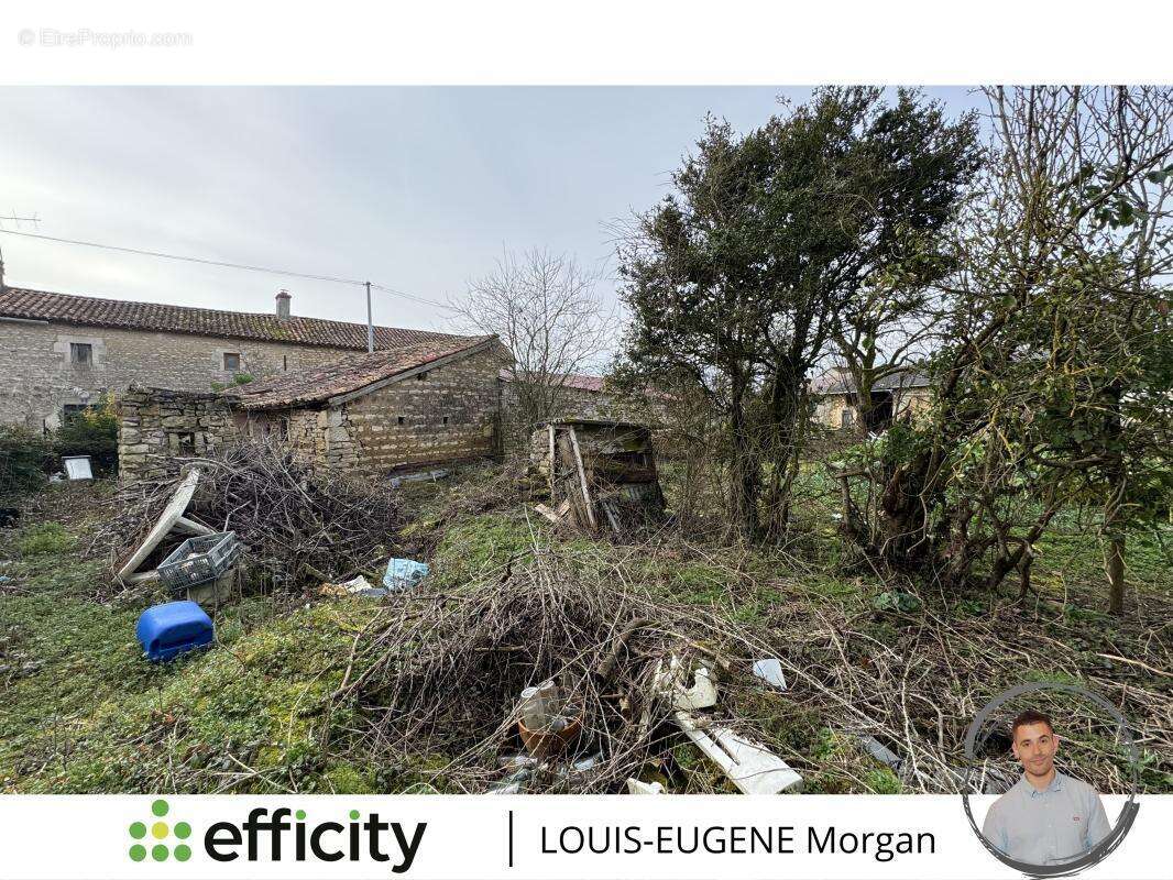 Maison à USSON-DU-POITOU
