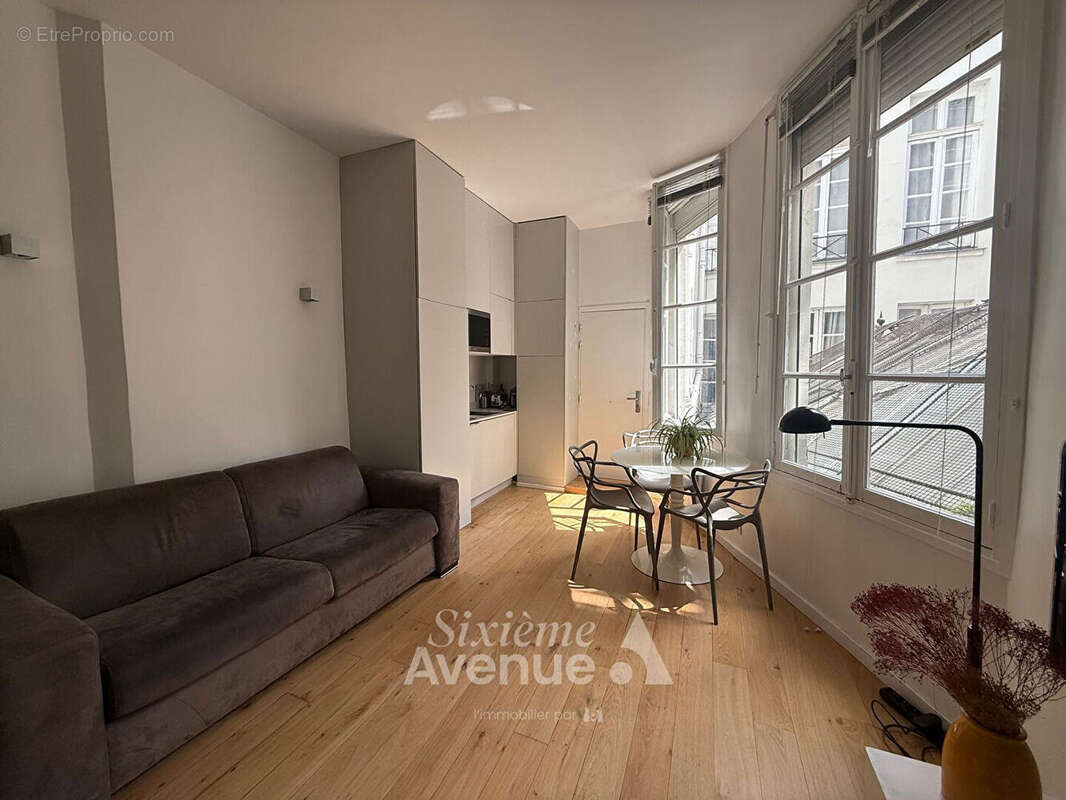 Appartement à PARIS-4E