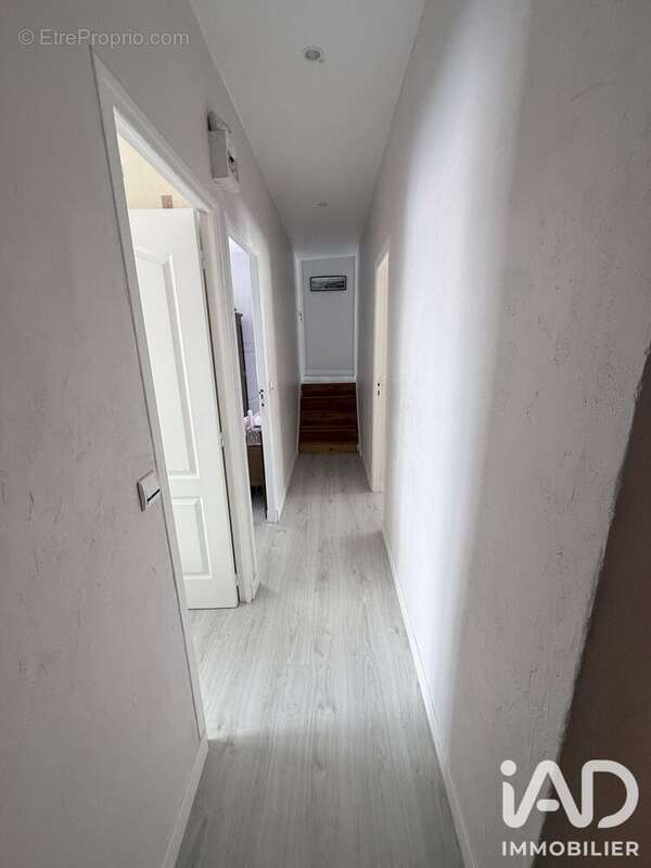 Maison 120 m² à Bellefontaine  - photo 9