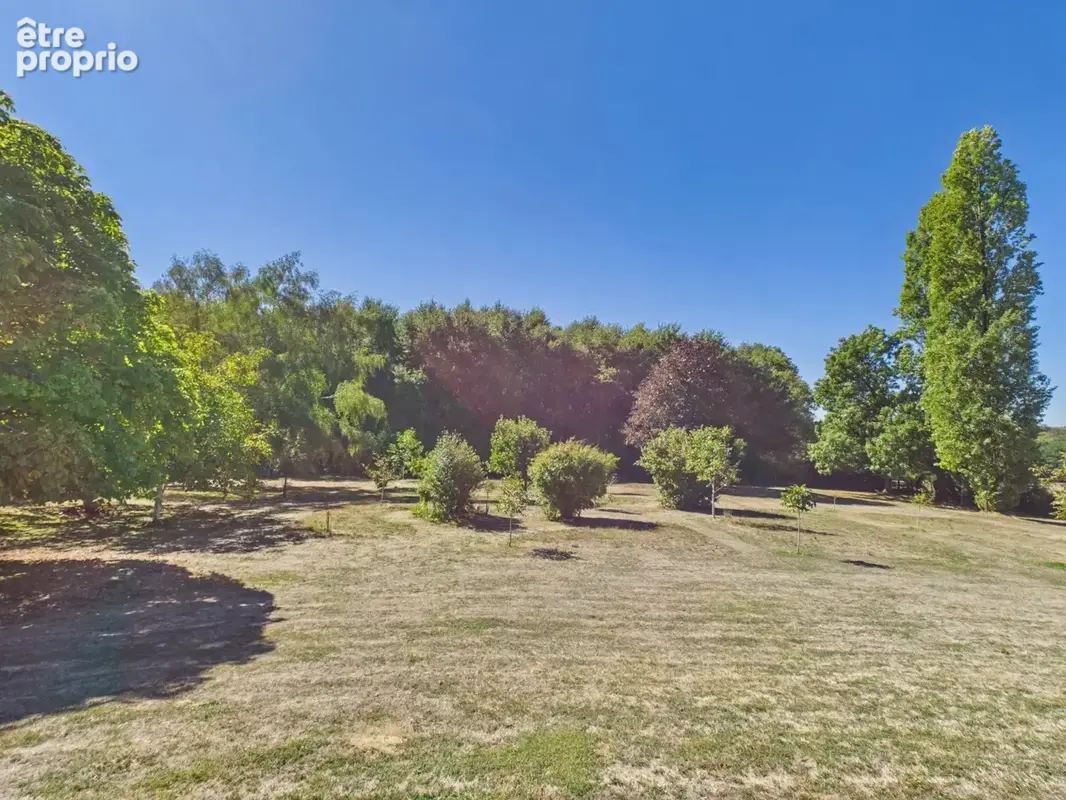 Impressionnant manoir avec piscine et vue sur la campagne - photo 2