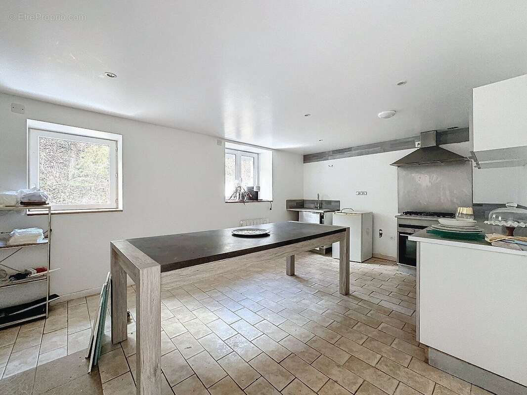 Maison en pierre t5 - terrain de 341m2 - proche centre-ville de rodez - photo 3