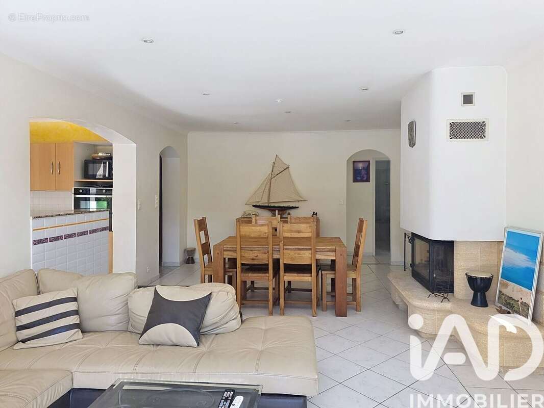 Photo 5 - Maison à BERNIS
