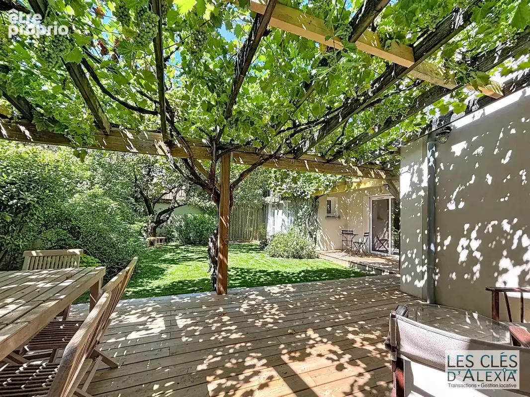 Maison bourgeoise de 1903 rénovée à proximité de Montchat - photo 15