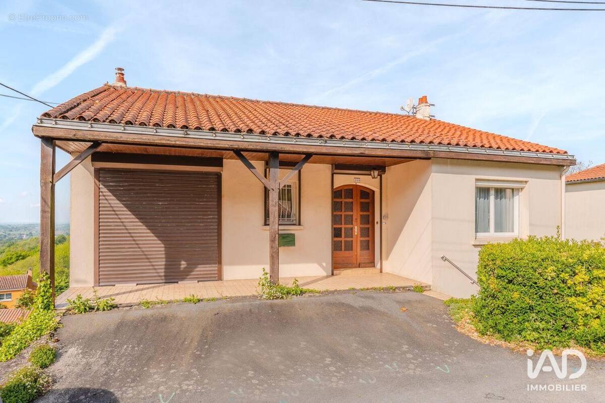 Photo 1 - Maison à POUZAUGES