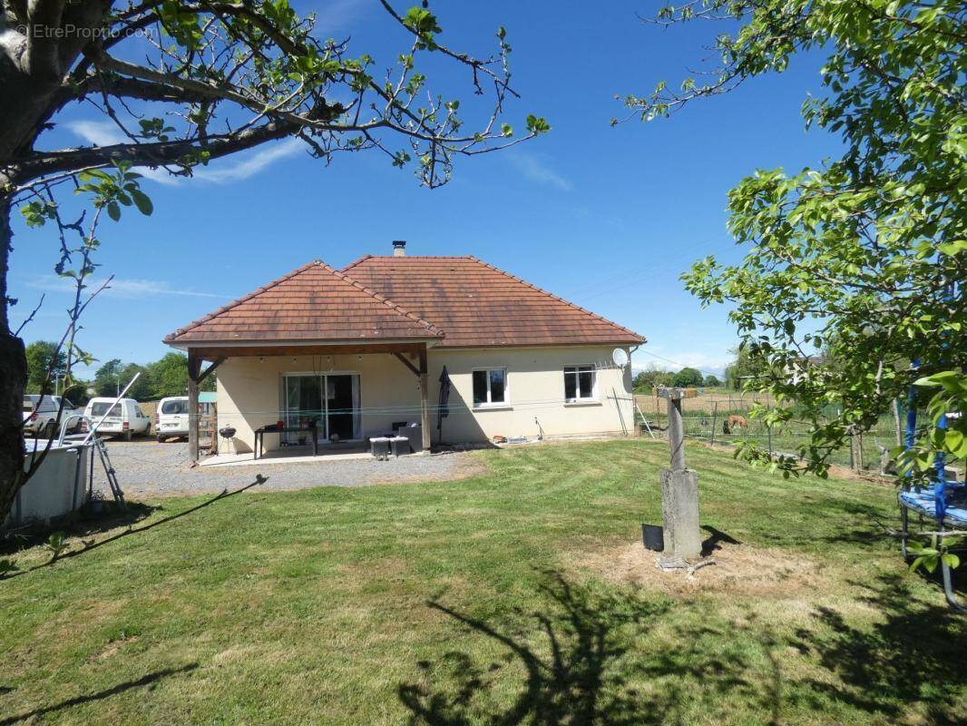 Maison à CLARACQ