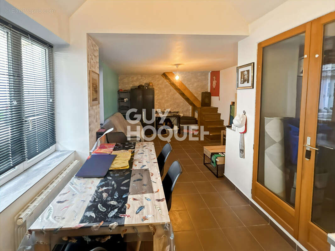 Maison à FONTENAY-TRESIGNY