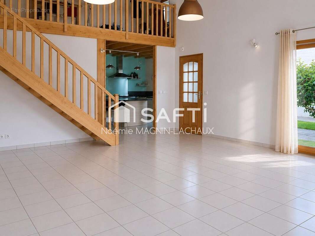 Photo 3 - Maison à SAINT-ROMANS