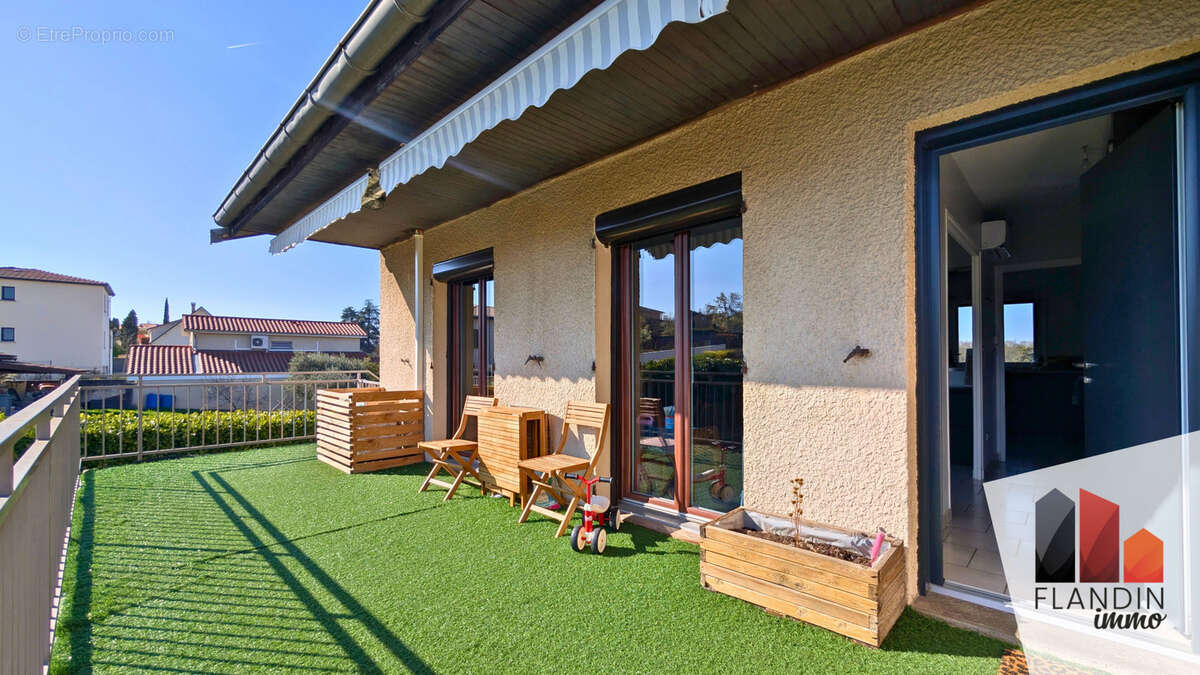 Appartement à VERNAISON