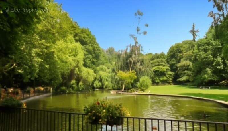 Appartement à SURESNES