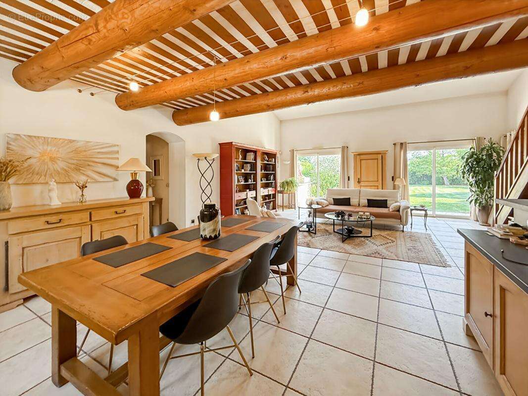 Maison  à vendre -  villa de plain -pied  avec piscine - photo 7