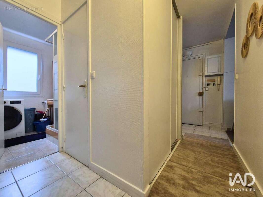 Photo 8 - Appartement à RIS-ORANGIS