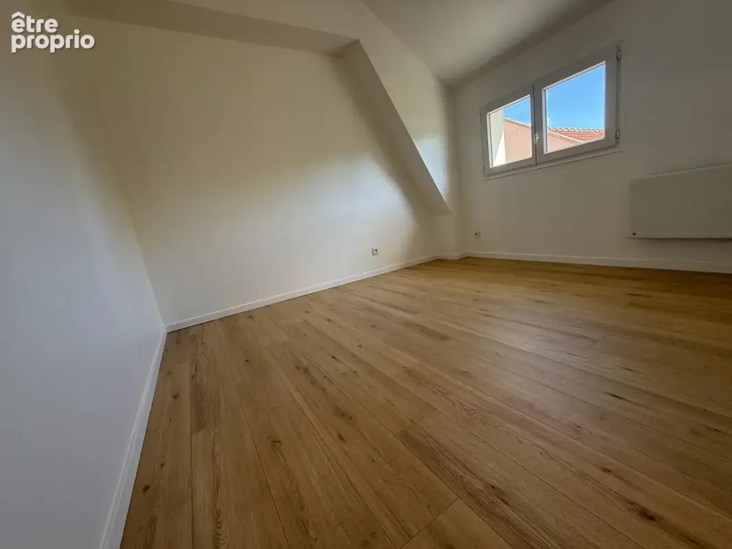 Maison récente 4 pièces - 2 place de parking couvert - terrasse CHARTRES - photo 13