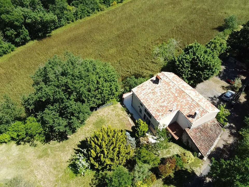 Maison à FAYSSAC