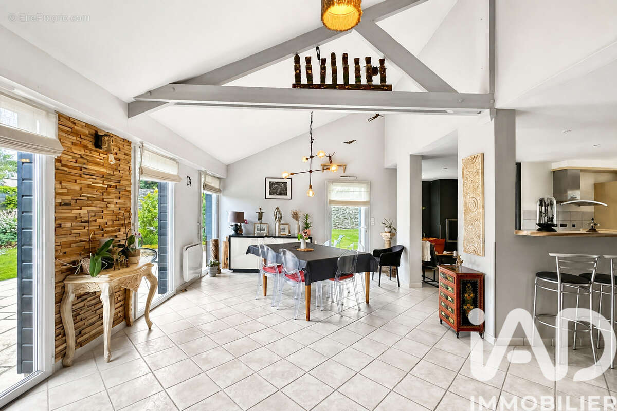 Photo 2 - Maison à PLOUER-SUR-RANCE