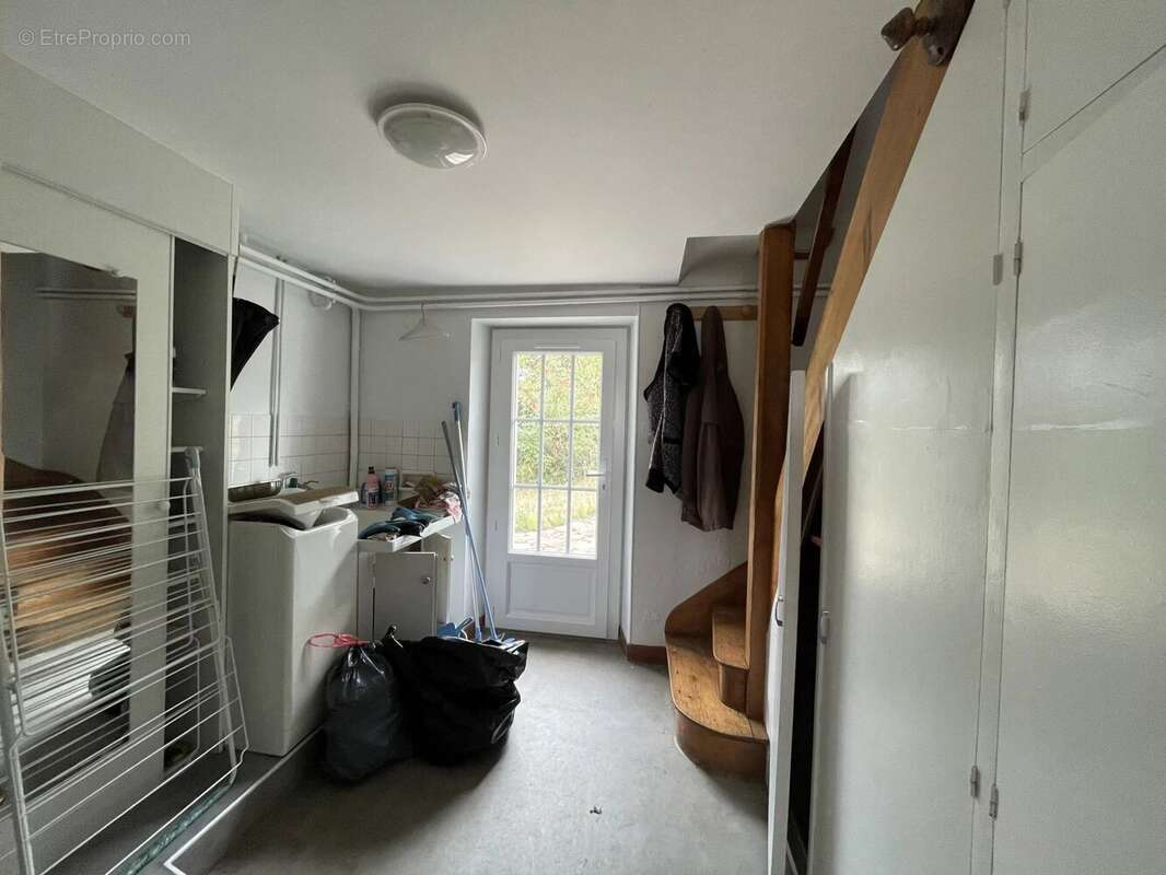 À vendre – Maison à rénover avec grand terrain – Quartier du Douet, Saint-Sébastien-sur-Loire - photo 6