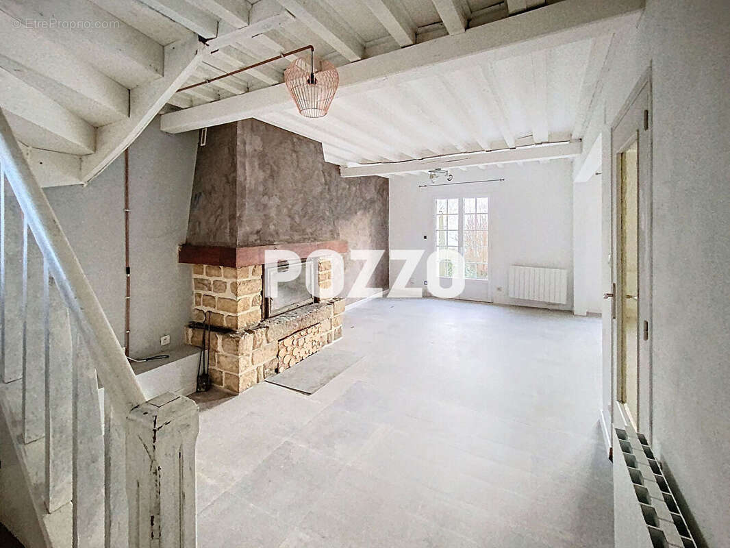 Maison à CLECY